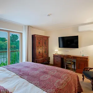 Hotel Maroggo Schenke Fraenkisches Wirtshaus Am Main , Margetshöchheim Duitsland