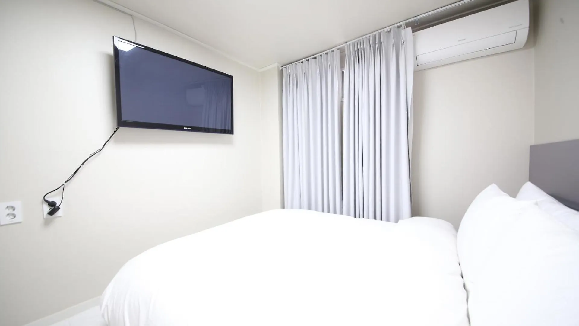 Hotel Lenith Seomyeon Busan 3*,  South Korea